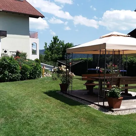 Gastehaus Tarmann Annenheim